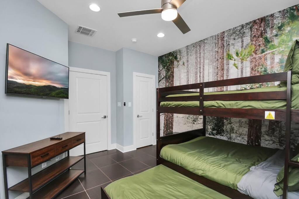 Skyline Views - Sleeps 10 Home Near Downtown Houston Exteriör bild