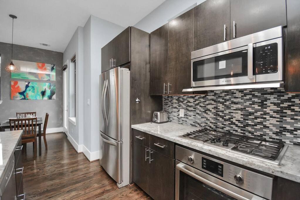 Skyline Views - Sleeps 10 Home Near Downtown Houston Exteriör bild