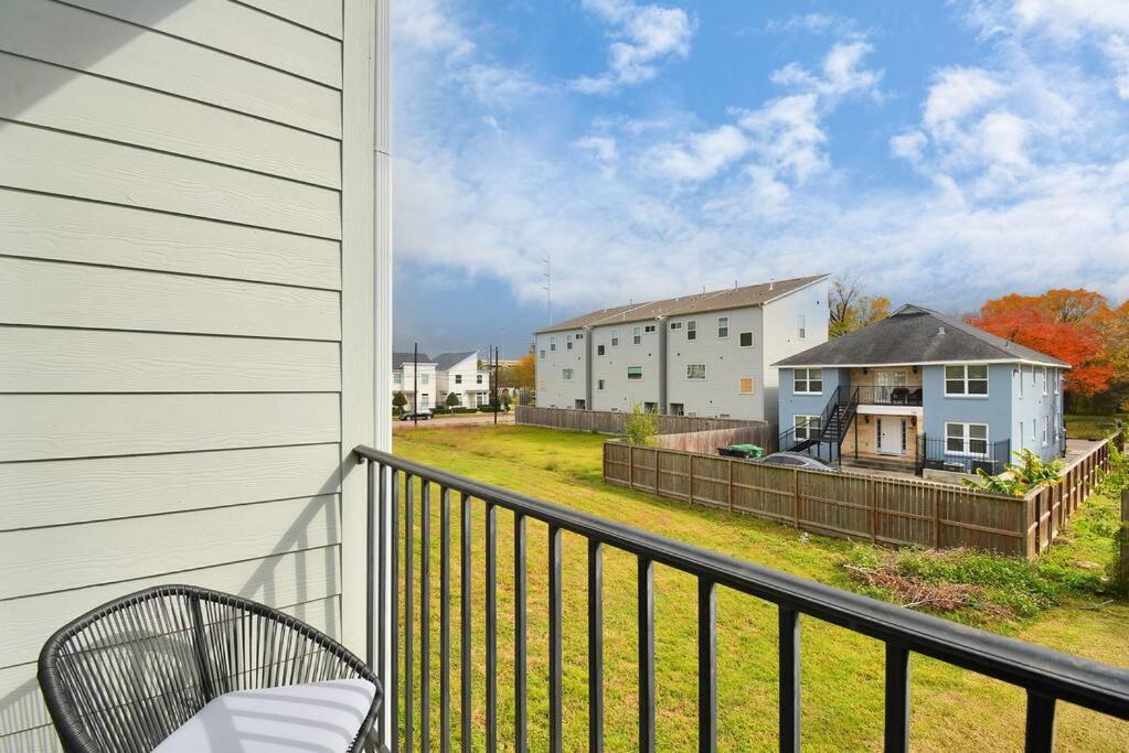 Skyline Views - Sleeps 10 Home Near Downtown Houston Exteriör bild