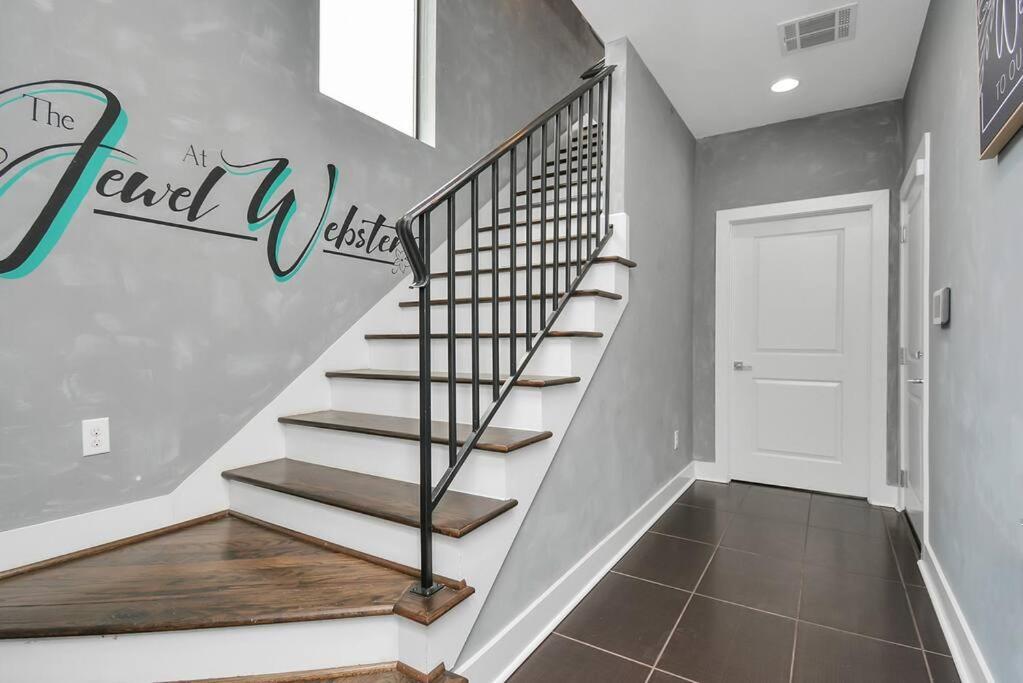 Skyline Views - Sleeps 10 Home Near Downtown Houston Exteriör bild