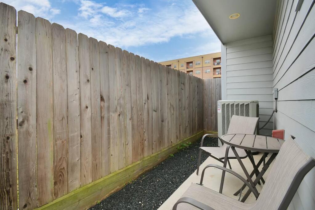Skyline Views - Sleeps 10 Home Near Downtown Houston Exteriör bild