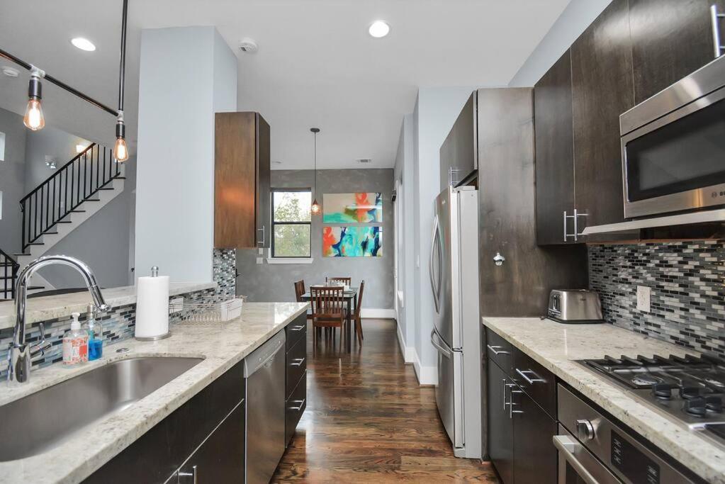 Skyline Views - Sleeps 10 Home Near Downtown Houston Exteriör bild
